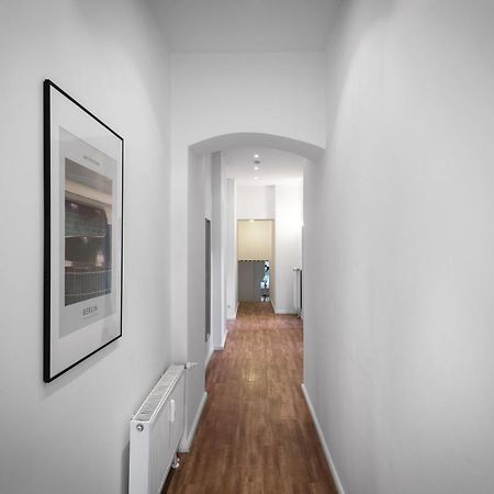 Sonnig & Helle Wohnung Alexanderplatz In 15Min Zu Erreichen, Herthastrasse Sehr Schoen Und Gross Fuer Gruppen Geeignet Berlin Extérieur photo