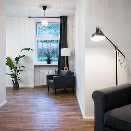 Sonnig & Helle Wohnung Alexanderplatz In 15Min Zu Erreichen, Herthastrasse Sehr Schoen Und Gross Fuer Gruppen Geeignet Berlin Extérieur photo